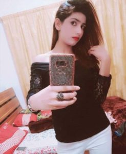 Urvashi Delhi Escort Girl